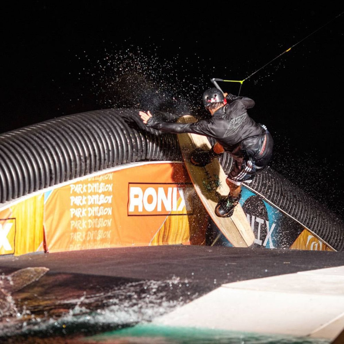 Ronix Diplomat 148 cm pacchetto da wakeboard con attacchi Diplomat 21