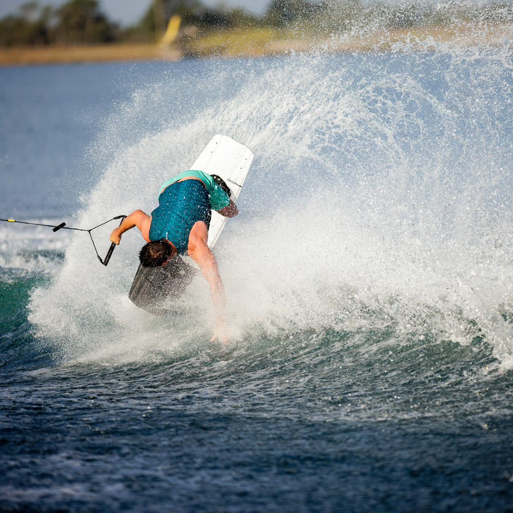 Ronix One Legacy Core 134 cm pacchetto da wakeboard con attacchi One 7