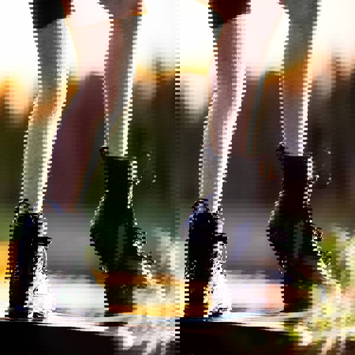 Ronix Kinetik 144 cm pacchetto da wakeboard con attacchi Kinetik 16