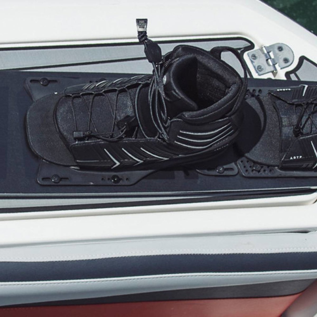 Radar Vector BOA ARTP feather frame 5