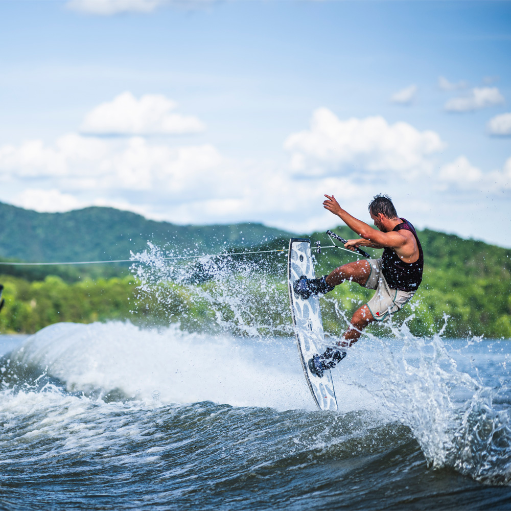 Hyperlite Capitol wakeboard 143 cm 8