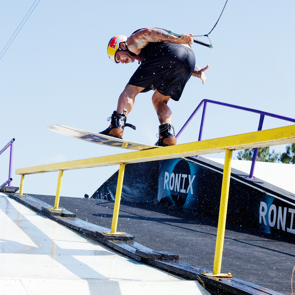 Ronix Pinpoint pacchetto da wakeboard 152 cm con attacchi Kinetik 5