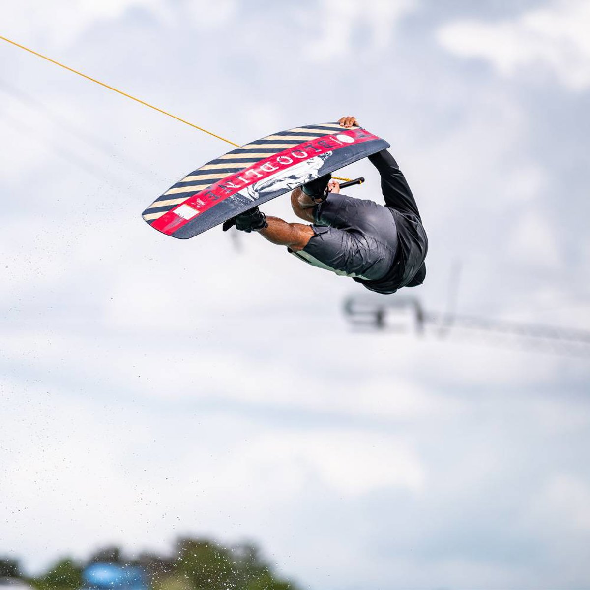 Hyperlite Bloodline wakeboard 151 cm con attacchi Zero2 20