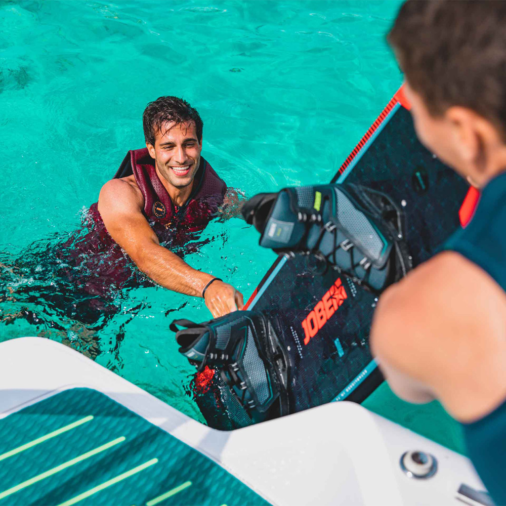 Jobe Logo wakeboard 138 cm con attacchi Host 4