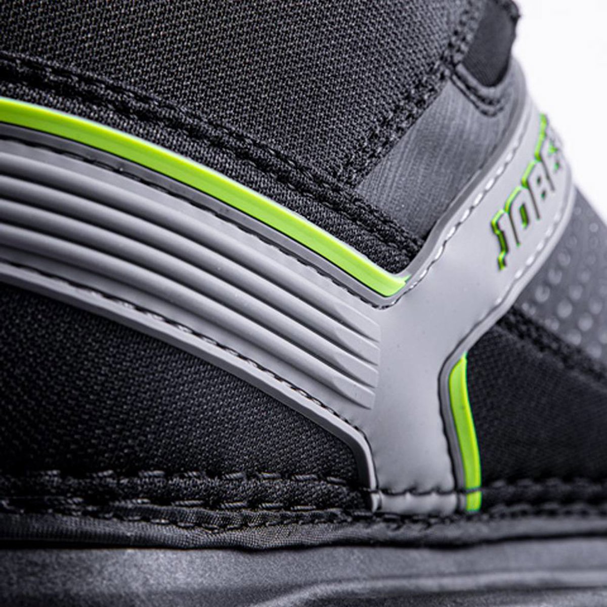 Jobe Vertex Pro wakeboard 137 cm con attacchi Charge 5