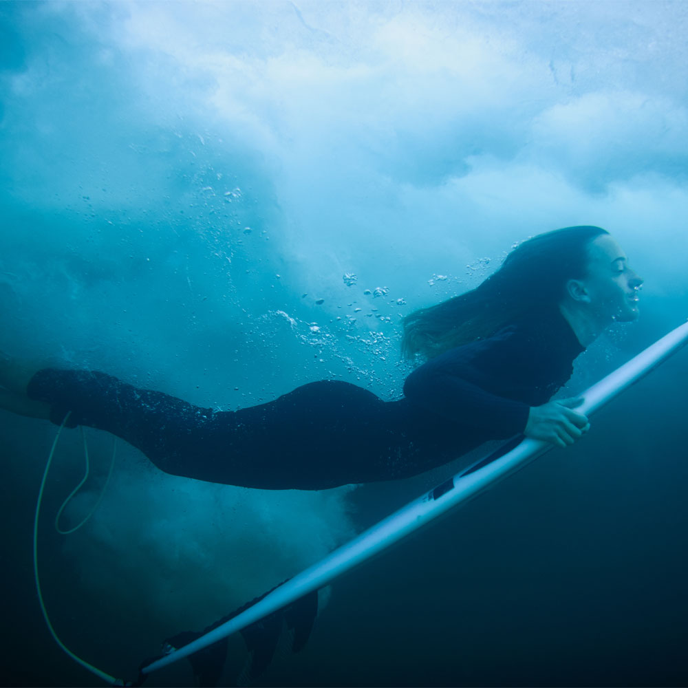 Oneill Epic 3/2 Fullsuit muta da donna nera con zip sul petto 3