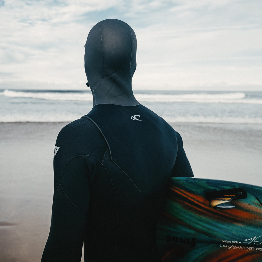 Oneill Epic Fullsuit 6/4 zip frontale nero con cappuccio 5