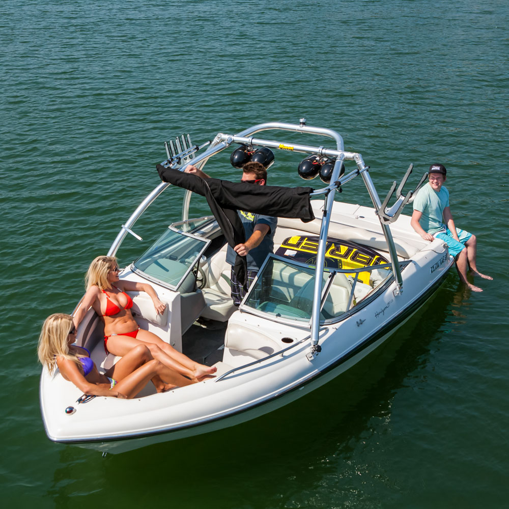 Monster MT1 bimini nero sopra il top 5