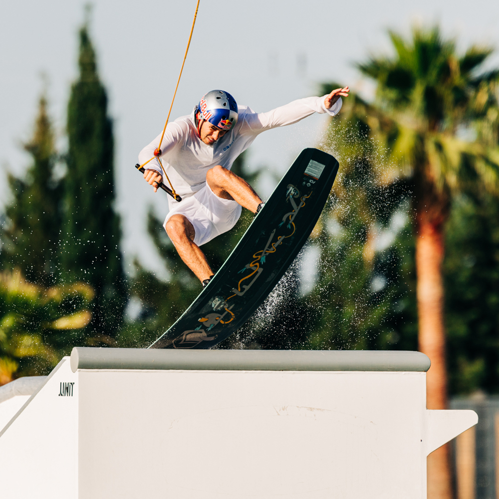 Liquid Force Set wakeboard Peak 146 cm con legature Peak 4d 7