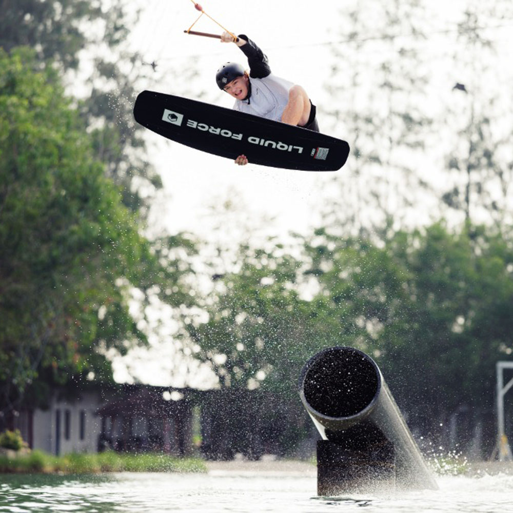 Liquid Force Set wakeboard FLX Liquid Force 139 cm con legature Index 11