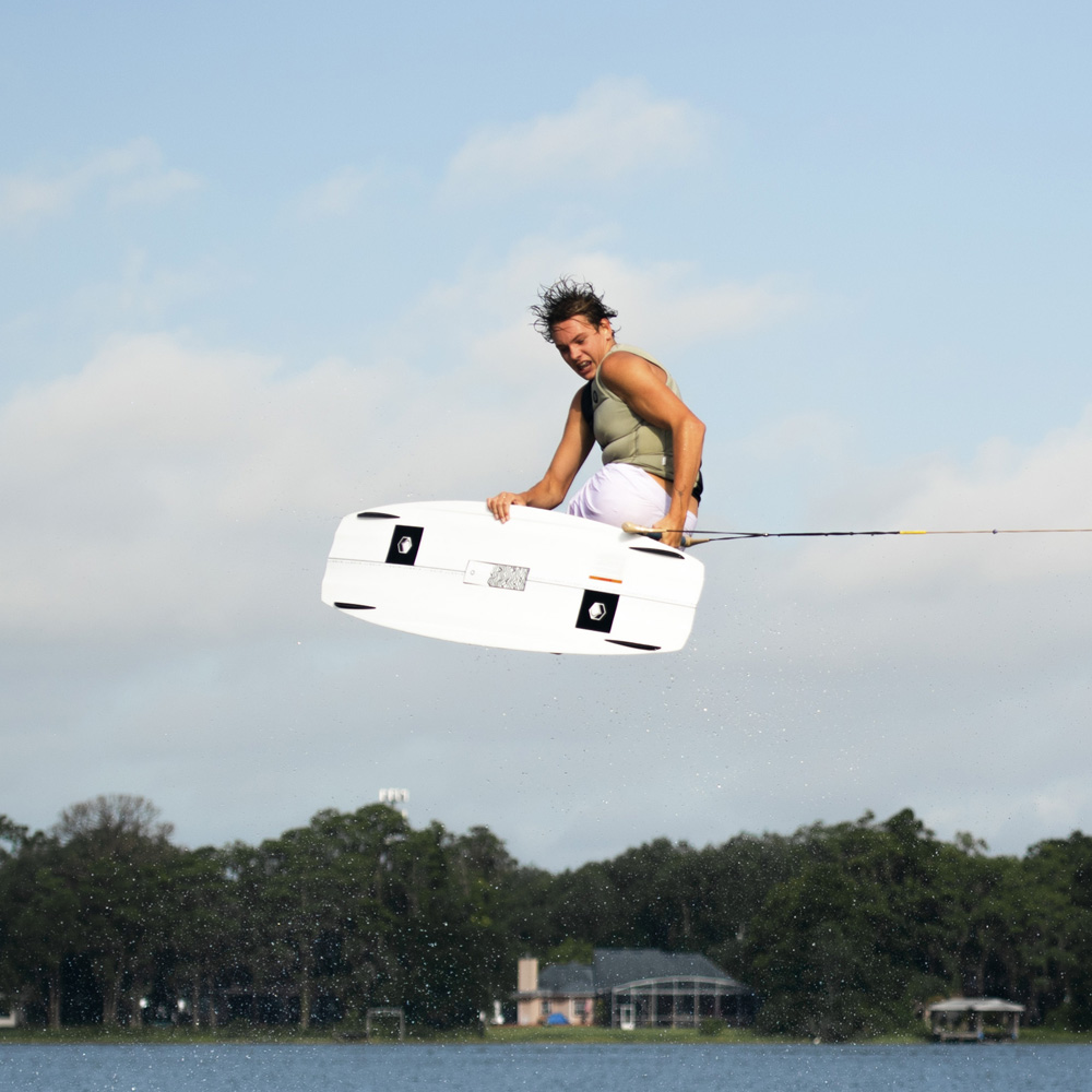 Liquid Force UNITY AERO 139cm WAKEBOARD 3