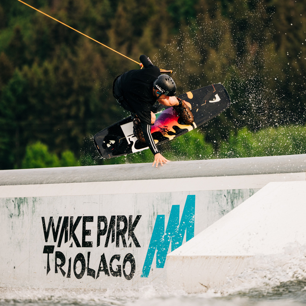 Liquid Force Illusion wakeboard 142 cm 5