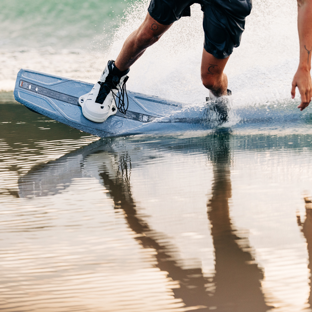 Liquid Force Aero 6X attacchi da wakeboard bianchi 3
