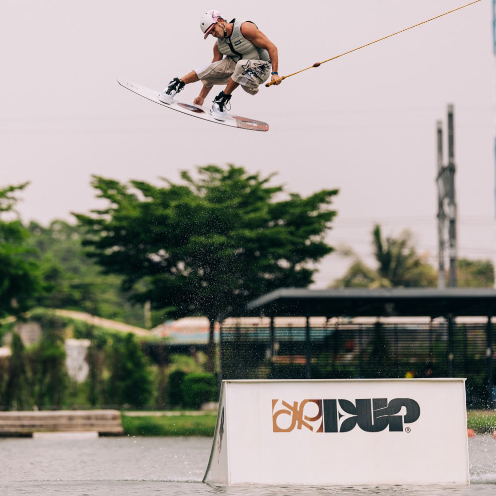 Liquid Force Illusion wakeboard 149 cm 13