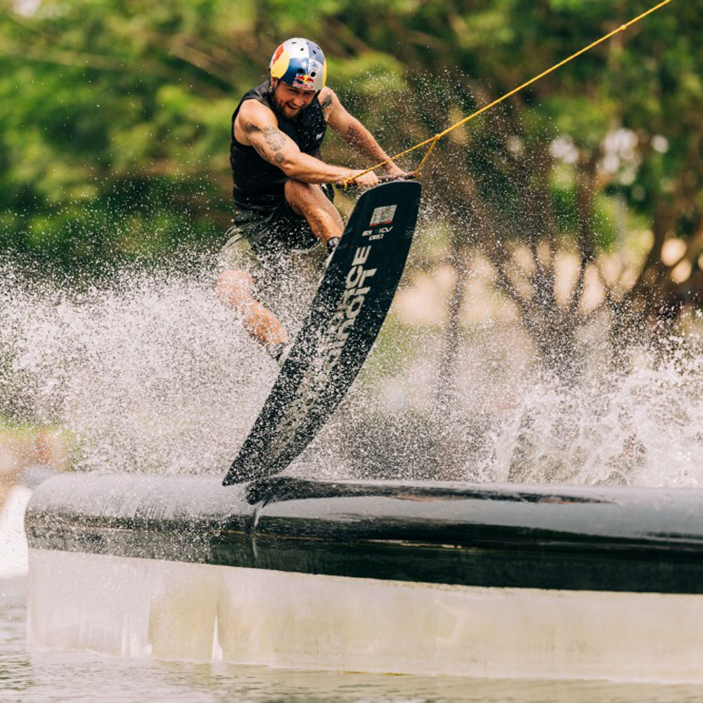 Liquid Force Butterstick pro wakeboard 144 cm 3