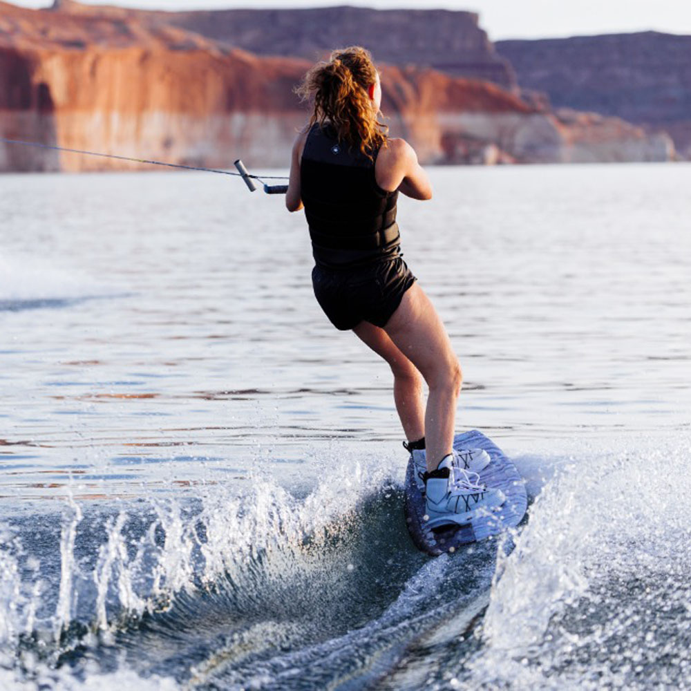 Liquid Force tao 6x legature wakeboard bianche 10