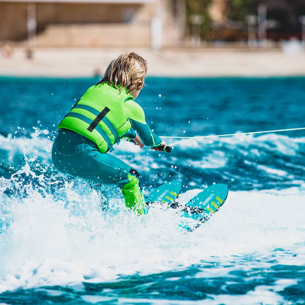 Hemi trainer waterskis