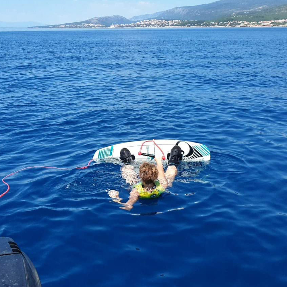 Spinera Rental Wakeboard 140 cm 3