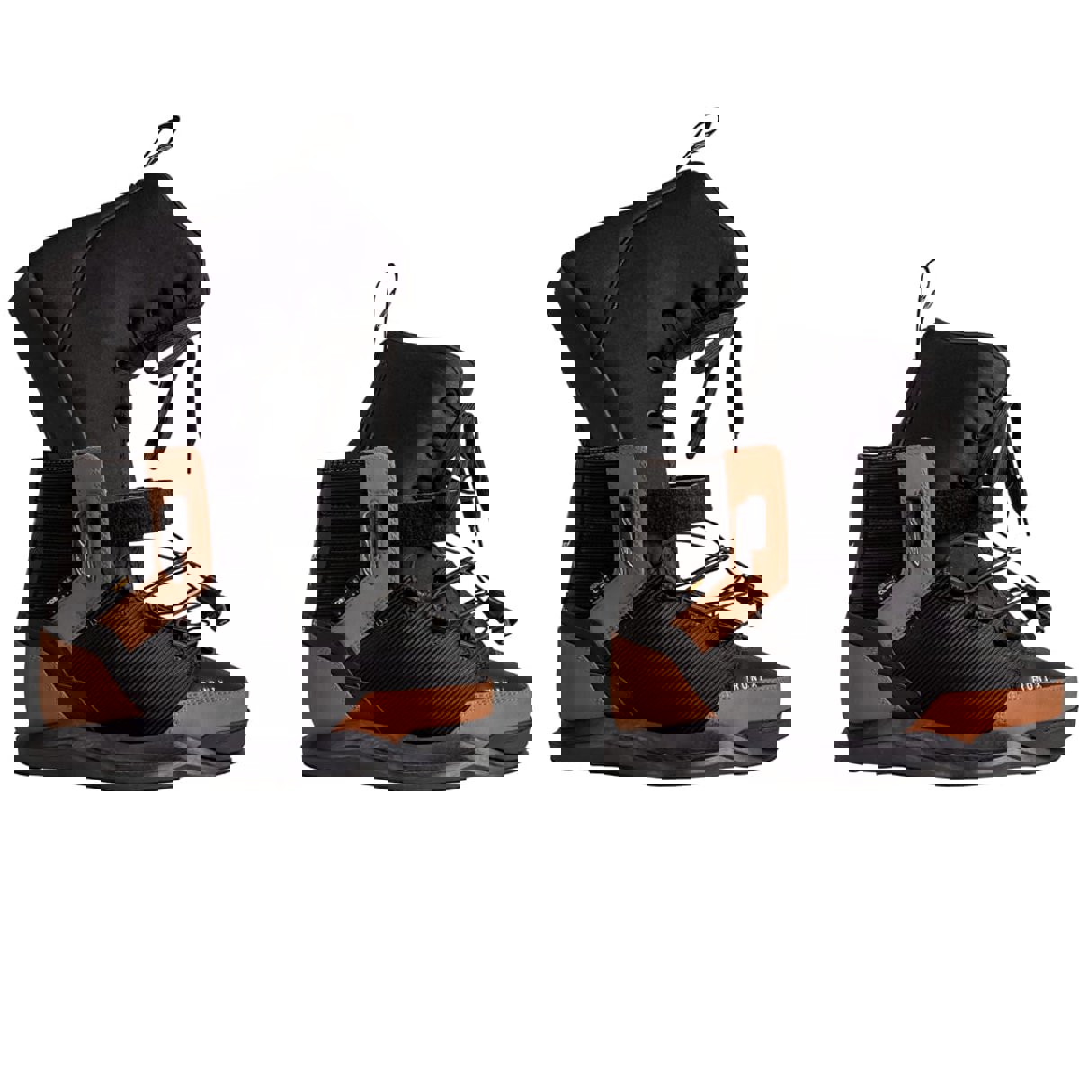 Ronix Diplomat wakeboardset 143 cm met Diplomat bindingen 19