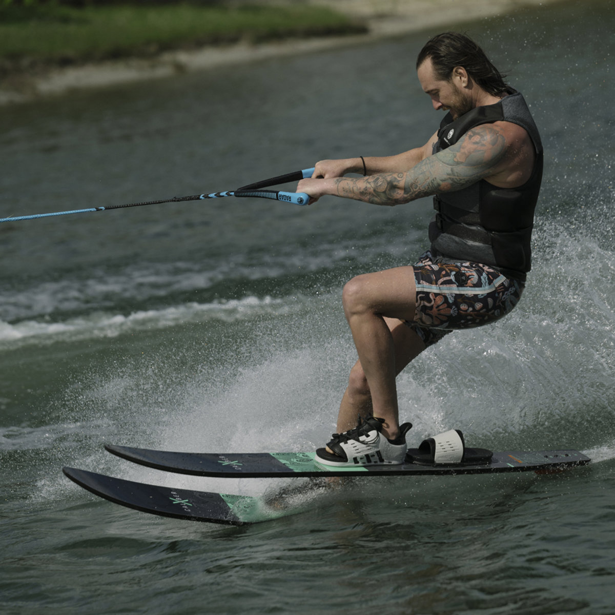 Radar X-Caliber combo waterski's 59 inch 8