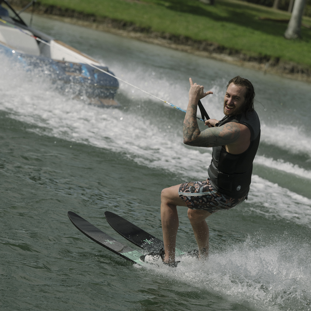 Radar X-Caliber combo waterski's 67 inch 6