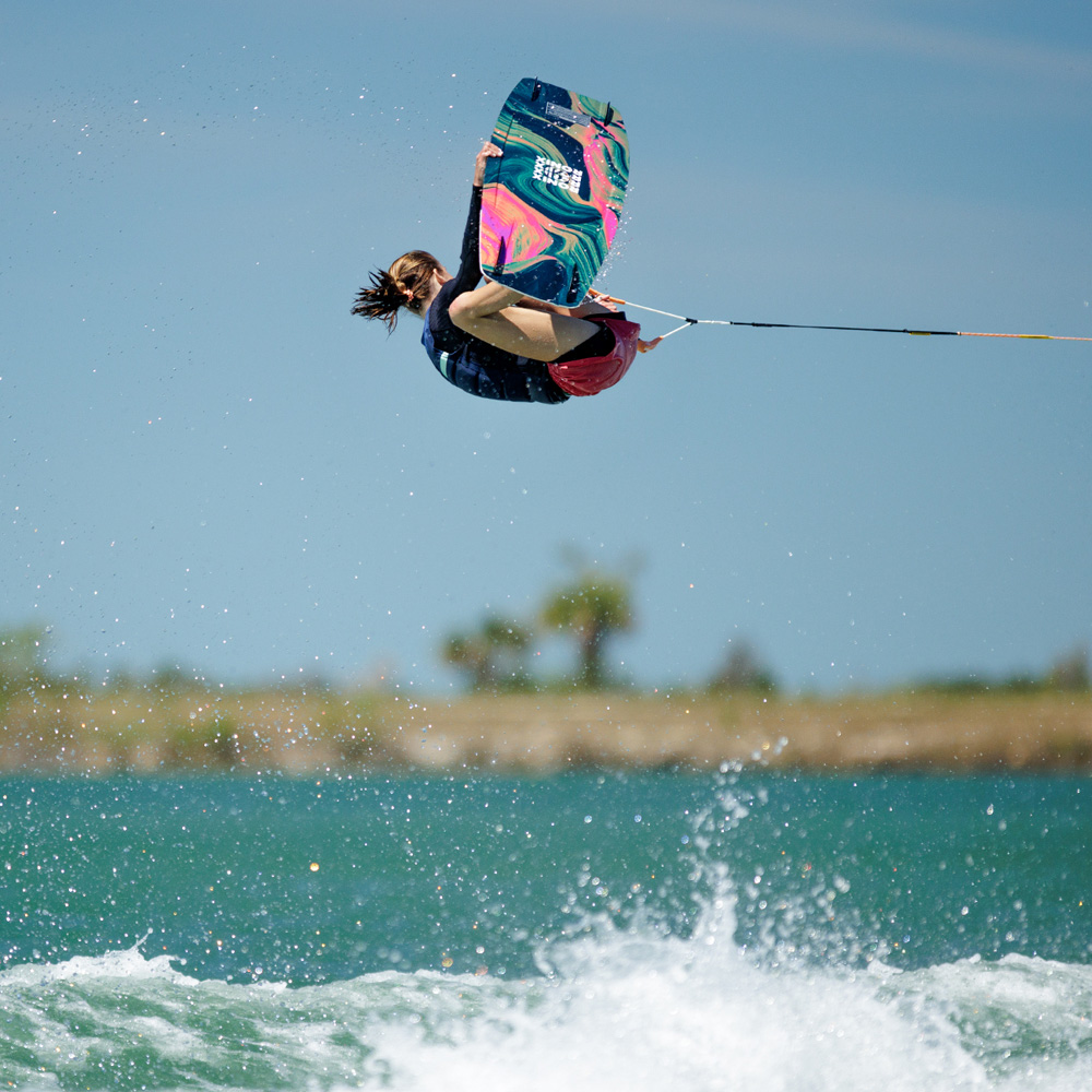 Ronix Rise wakeboard set 140 cm met Halo bindingen 7