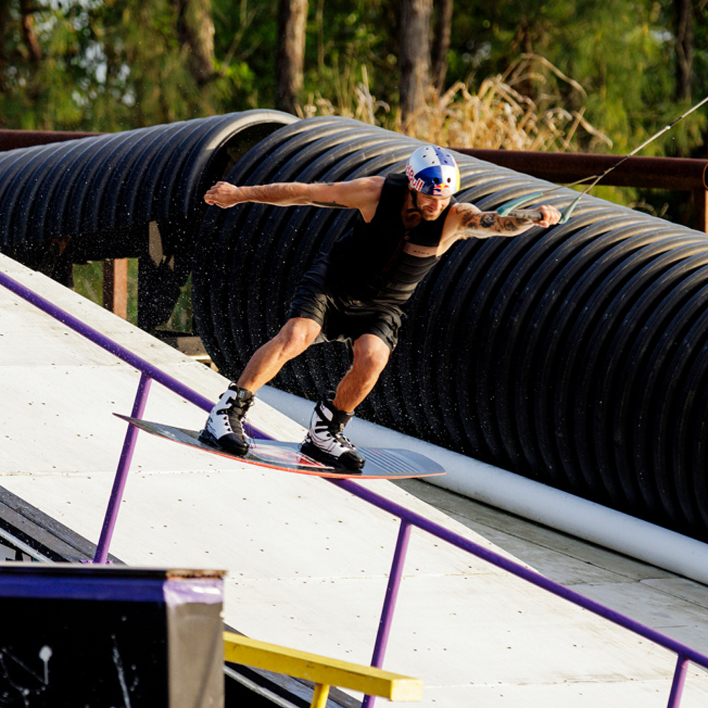 Ronix Kinetik wakeboard set 144 cm met Parks bindingen 5