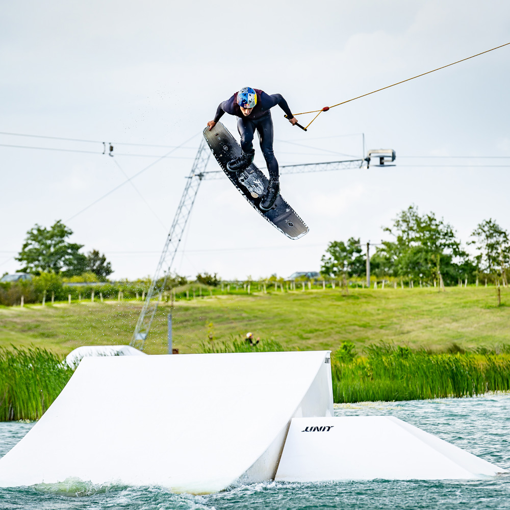 Hyperlite Guara wakeboard set 153 cm met Zero2 bindingen 11