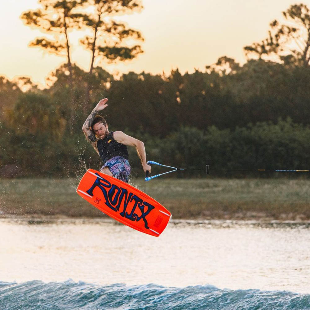 Ronix RXT wakeboard set 144 cm met RXT bindingen 10