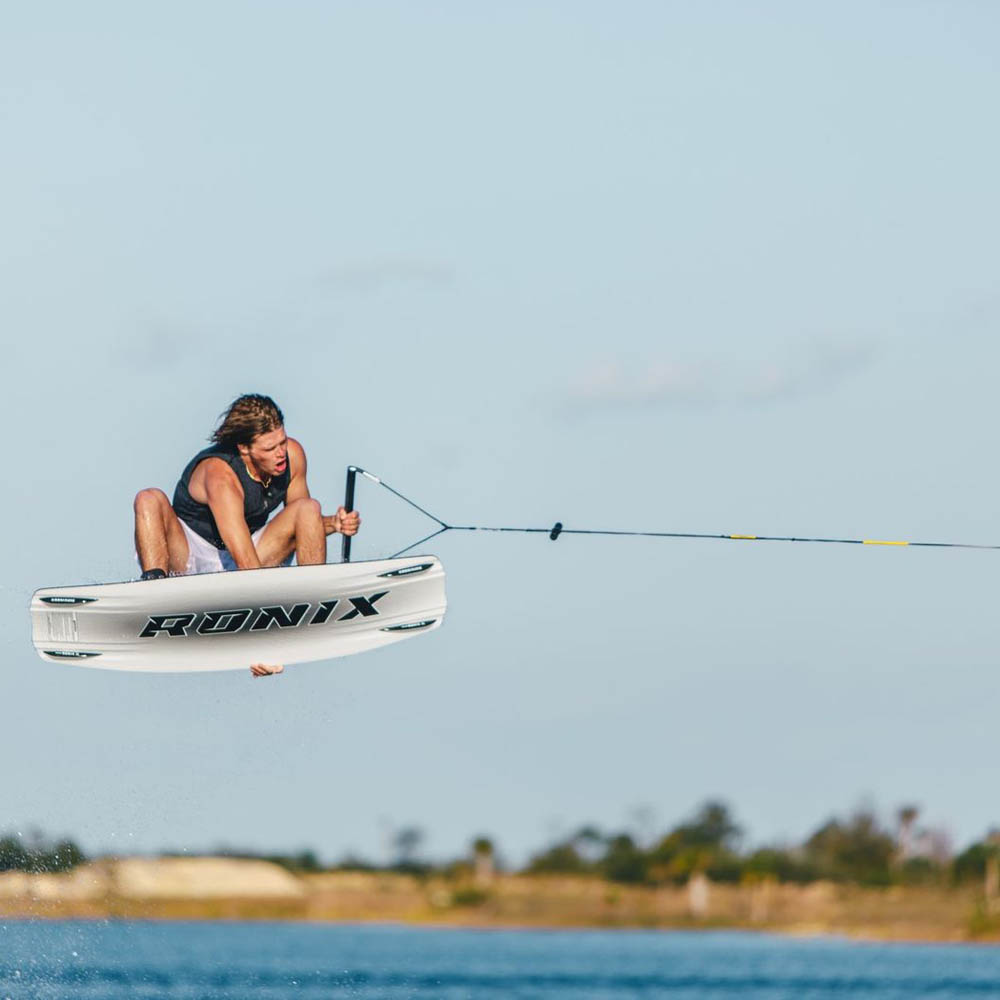Ronix One Legacy 138 cm wakeboard set met One Intuition bindingen 7