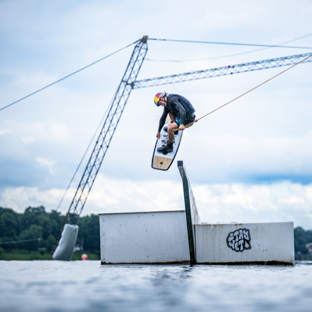 Hyperlite Guara wakeboard 153 cm 4