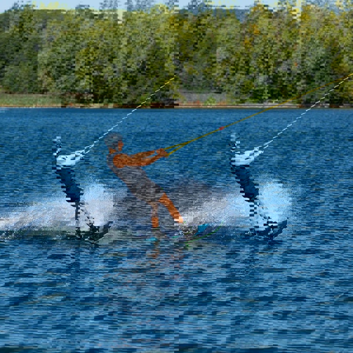 Jobe Reload wakeboard set 144 cm met Charge bindingen 18