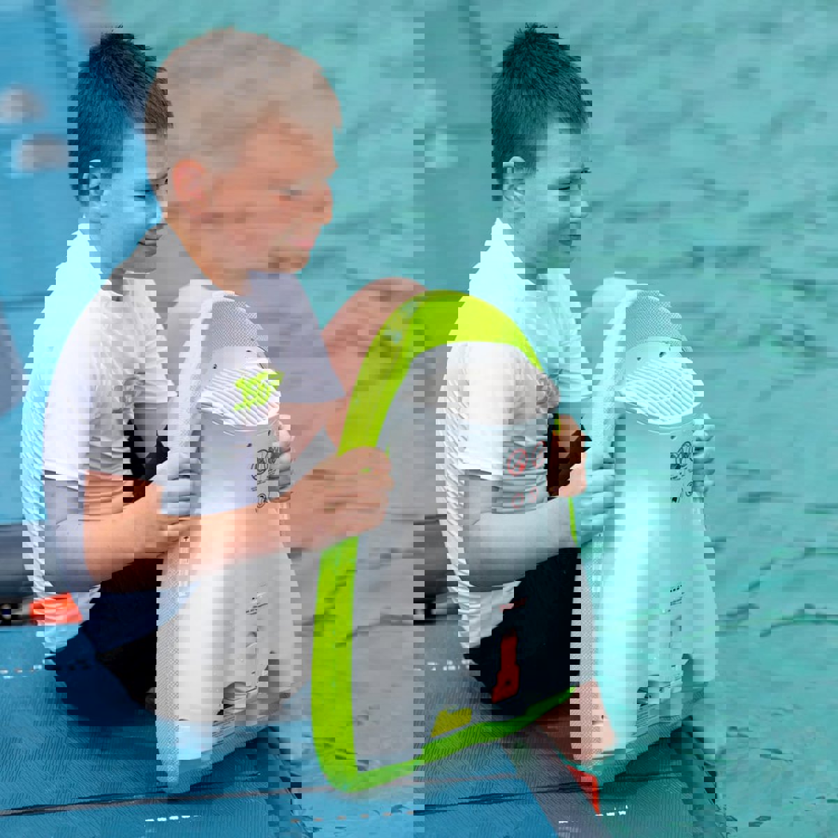 Jobe Flux kickboard 16