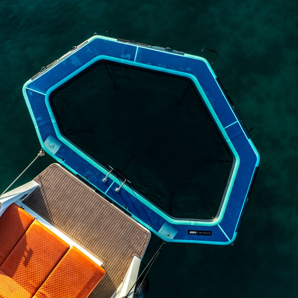 Infinity Pool met luchtpomp