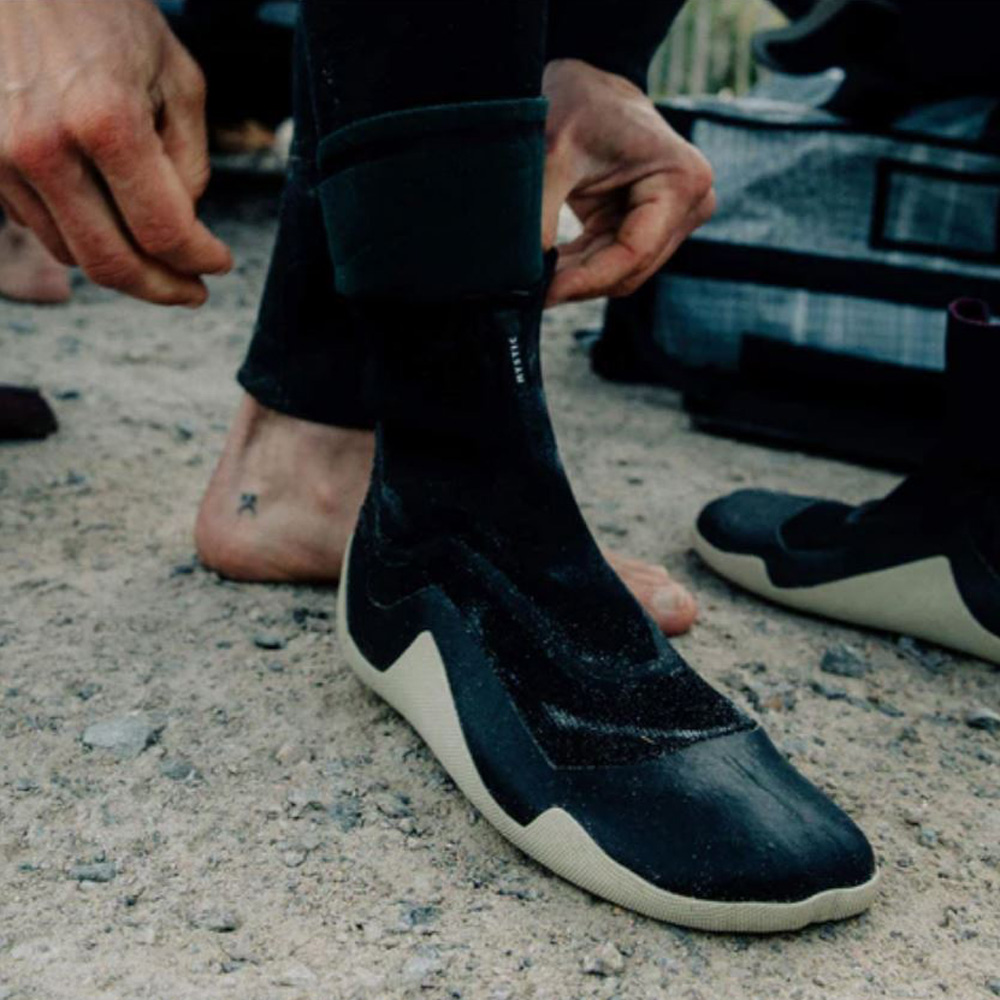 Mystic Supreme surfschoenen 7 mm split toe 2