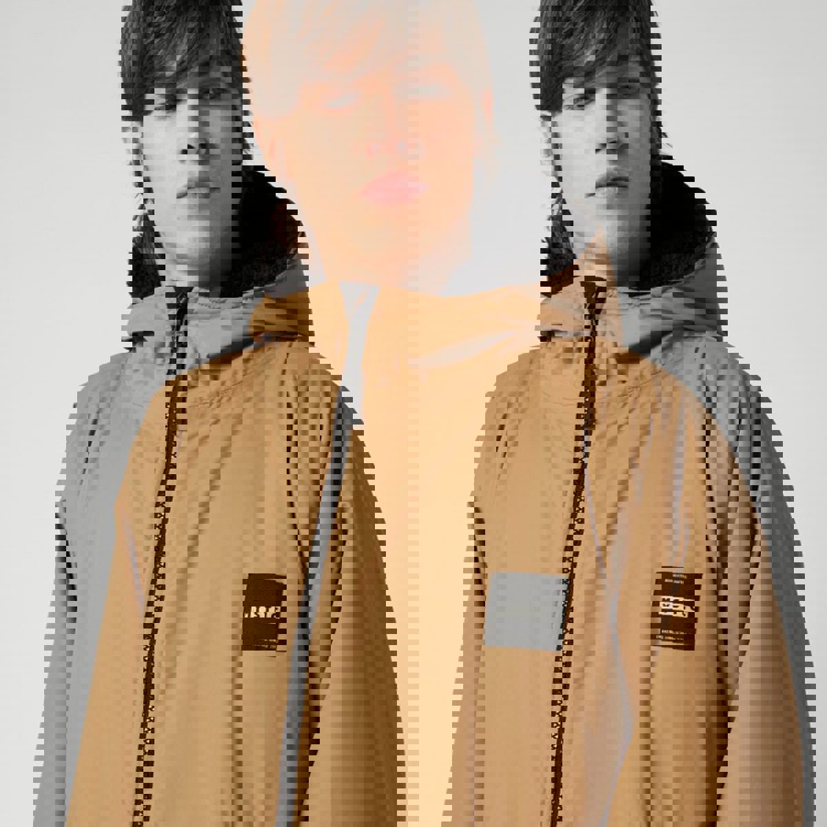 Mystic Explore poncho bruin 12