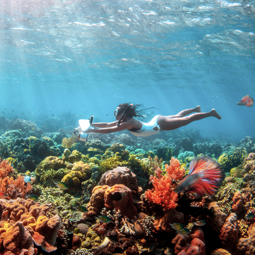 Sublue Mix Pro onderwater scooter goud 2