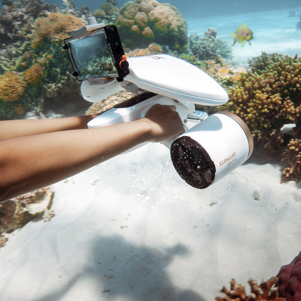 Sublue Mix Pro onderwater scooter goud 11