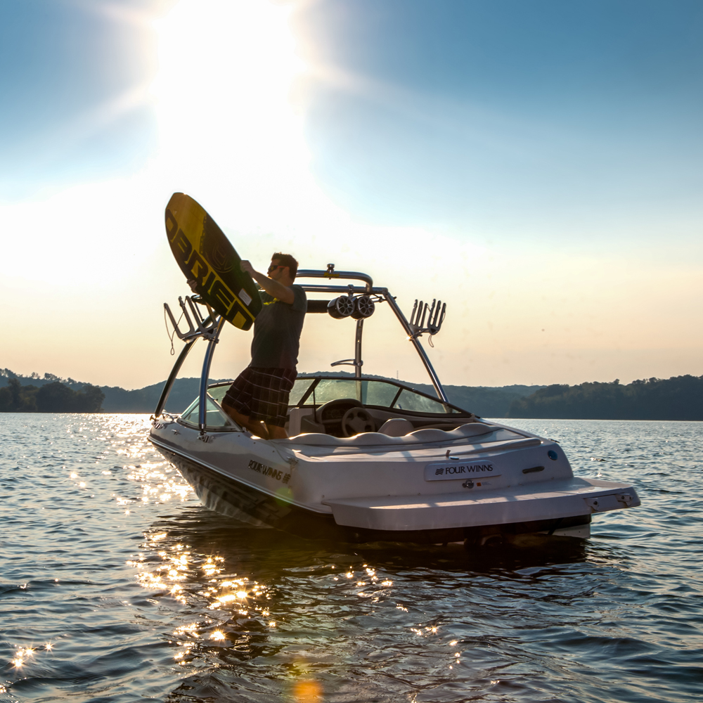 MT1 wakeboard tower polished