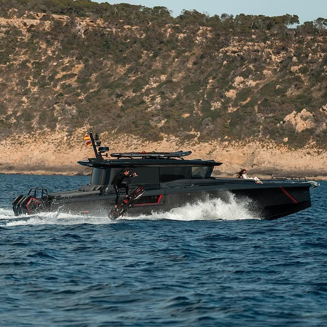 Awake BRABUS Shadow elektrisch surfboard 2