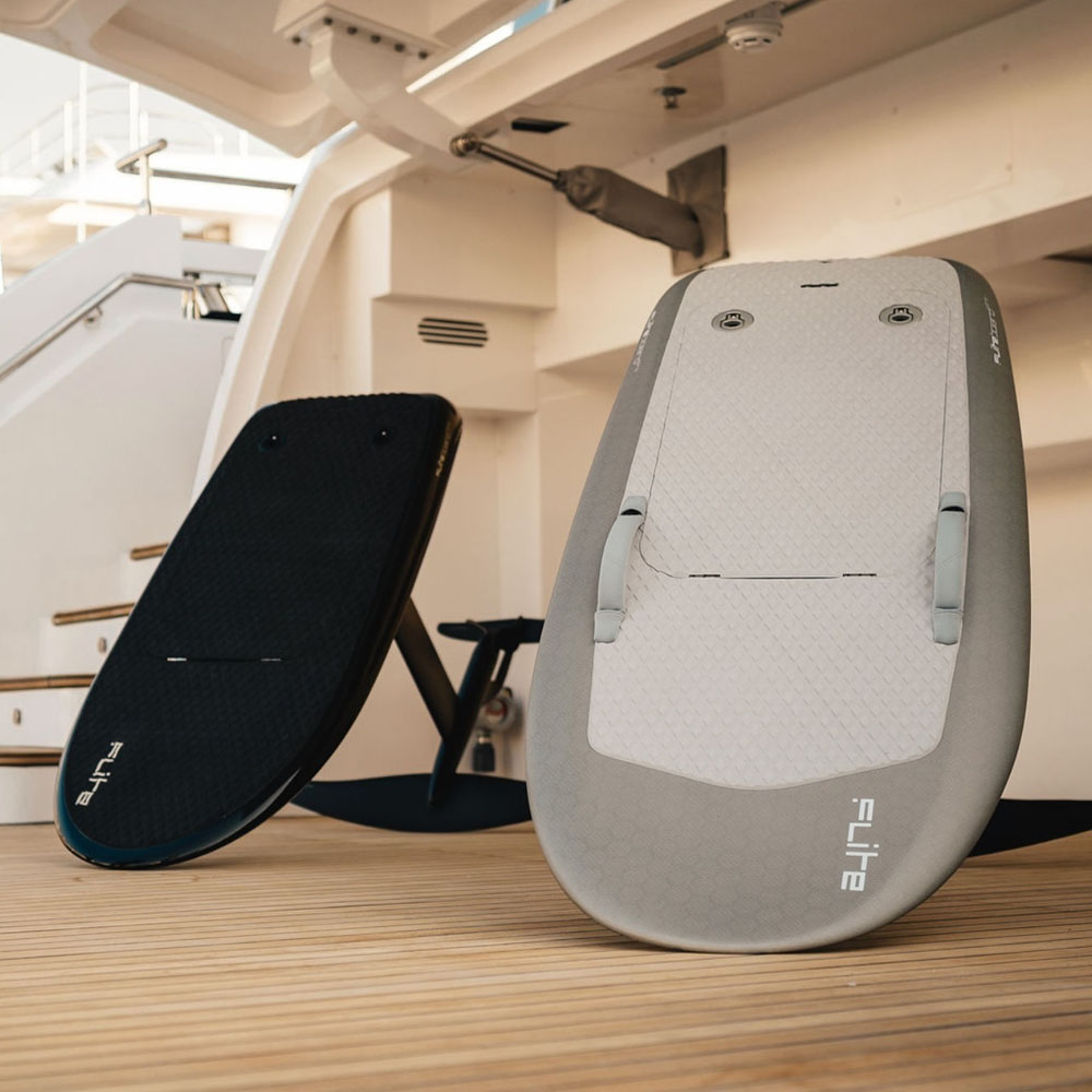 Fliteboard Carbon - Black efoil board