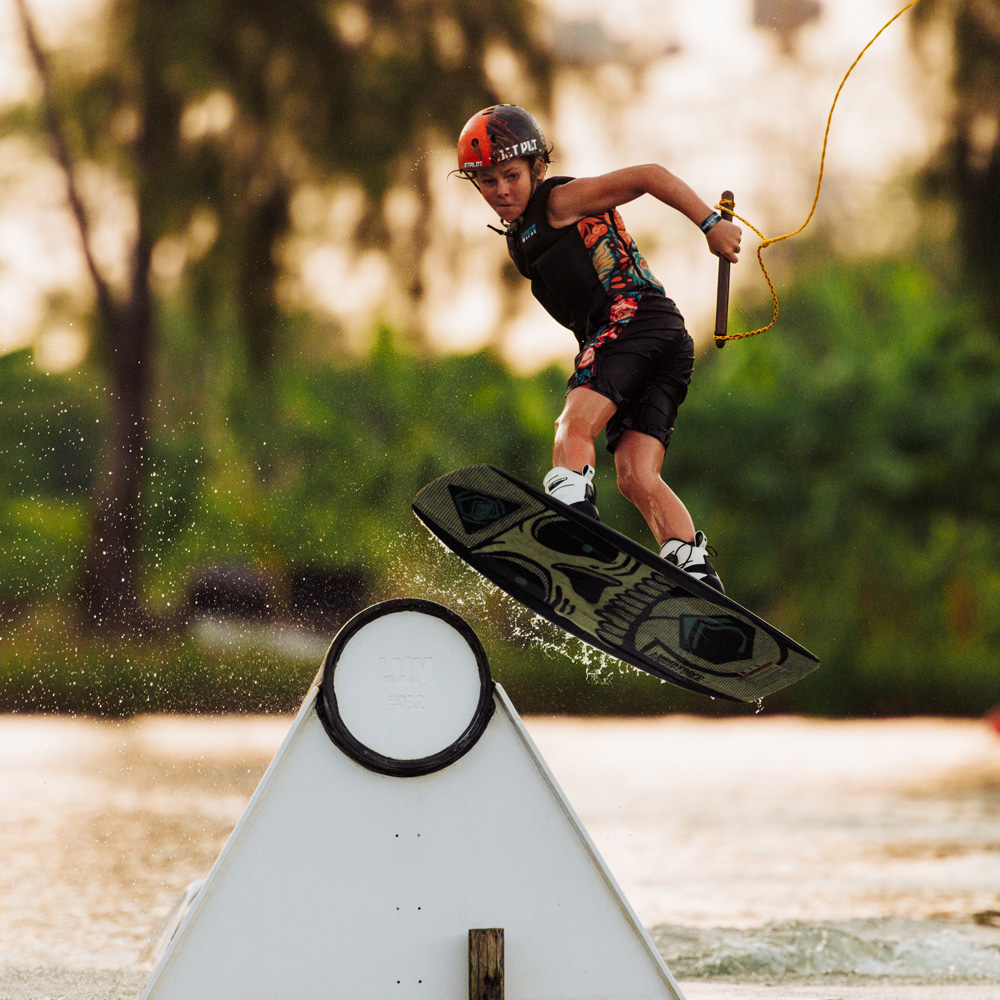 Liquid Force Apex wakeboard 125 cm 7