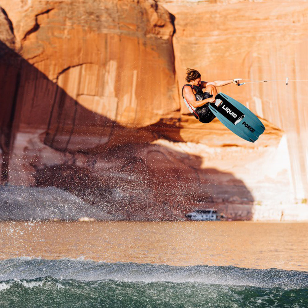 Liquid Force Remedy wakeboard 142 cm 9
