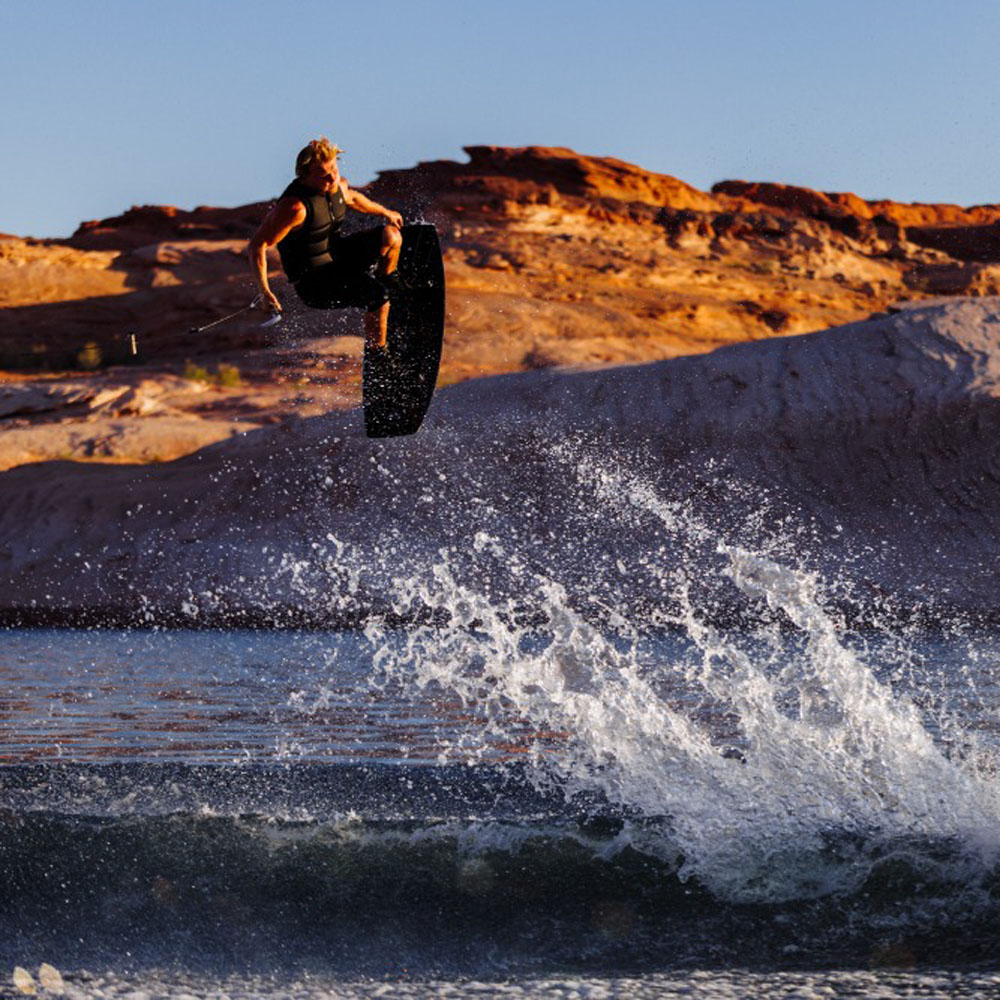 Liquid Force Origin wakeboard 136 cm 13