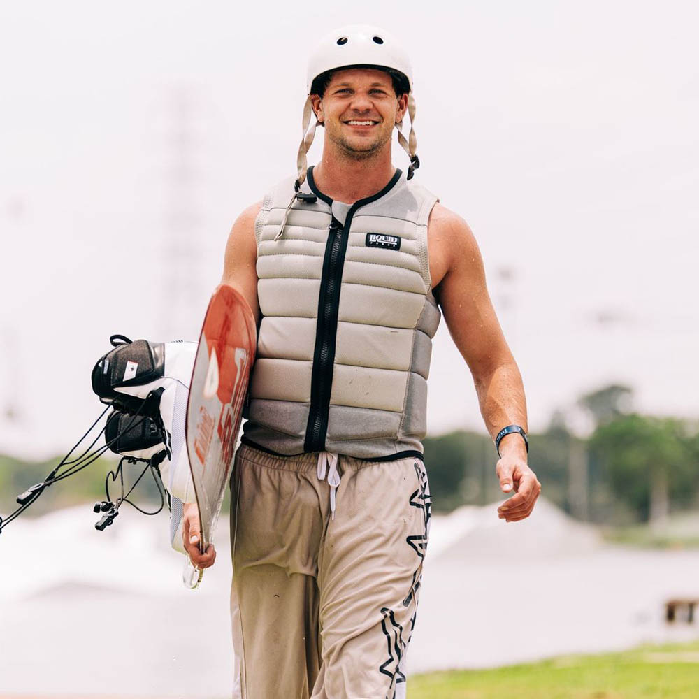 Liquid Force Fuse impact shield heren beige 3