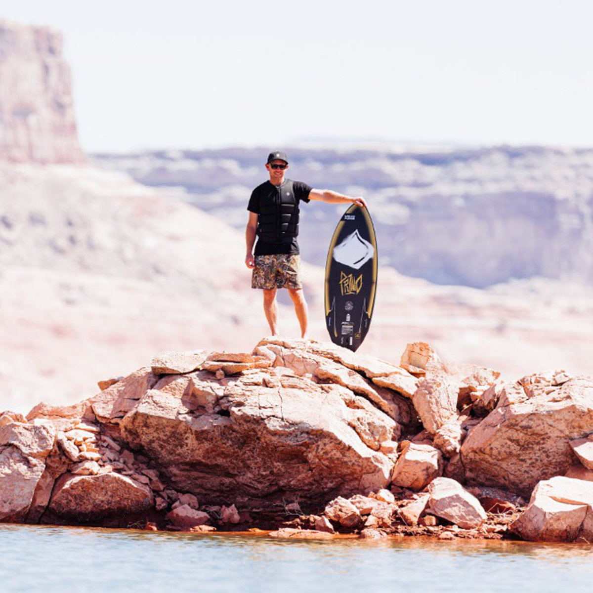 Liquid Force Code impact shield heren zwart 5