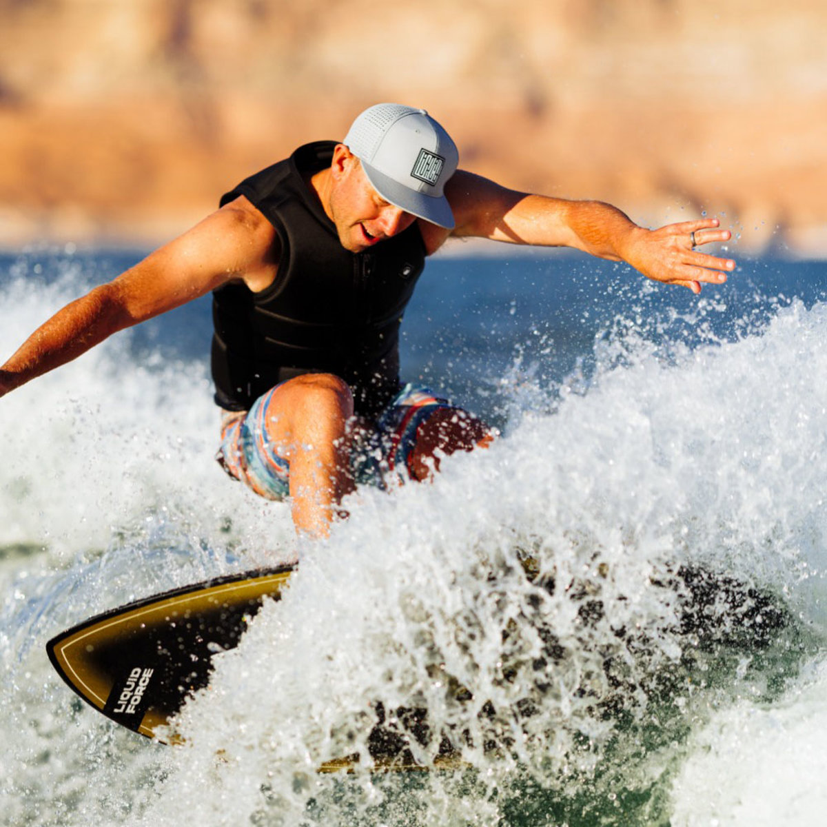 Liquid Force Code impact shield heren zwart 7